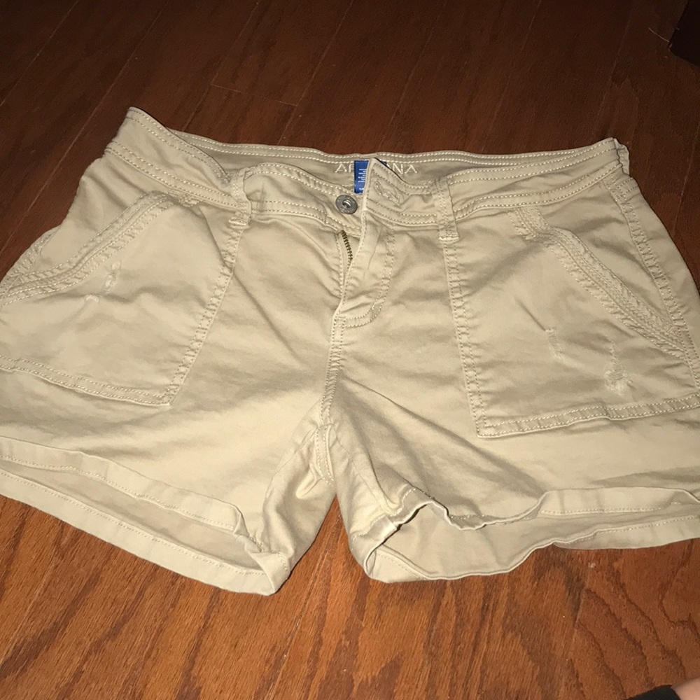 Khaki shorts